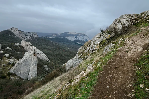 Холмы Крыма — стоковое фото