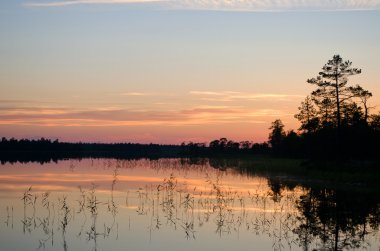 Düşüş Gölü Magrino (Kareliya, Rusya Federasyonu)