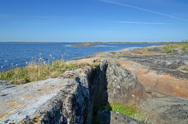 beyaz deniz kıyısında