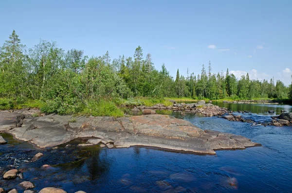 The river Unduksa in Northern Kareliya, Russia — Stock Photo, Image