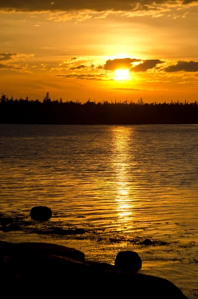 Sabaha kadar beyaz deniz