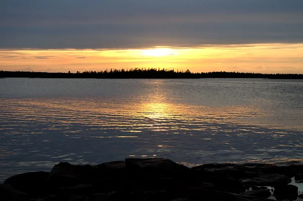 백 해에 의해 새벽 — 스톡 사진