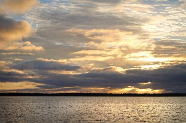 Sabaha kadar beyaz deniz