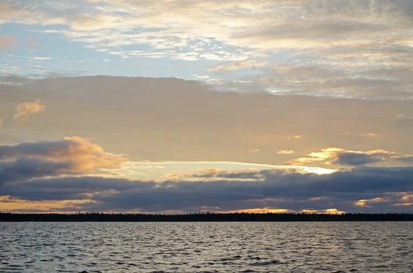 Amanhecer junto ao mar Branco — Fotografia de Stock