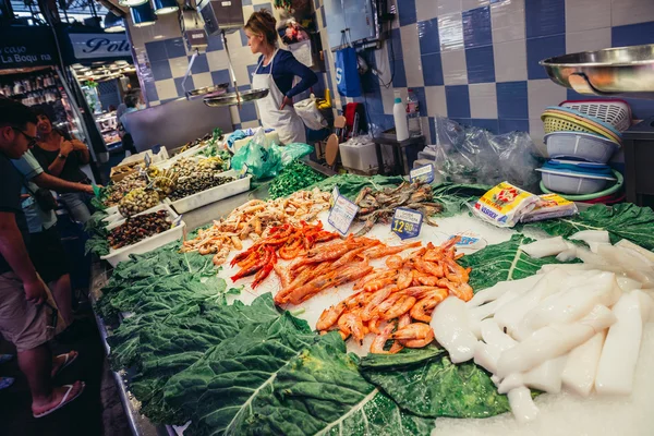 Markt in barcelona — Stockfoto