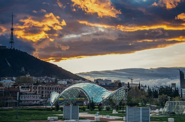 Tiflis köprü — Stok fotoğraf