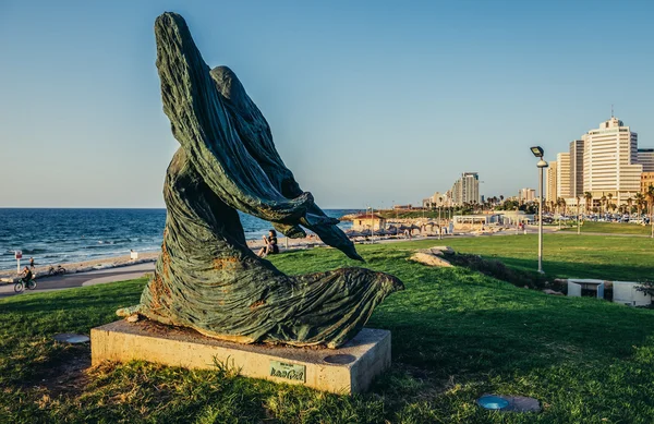 Statue in Tel Aviv — Stockfoto