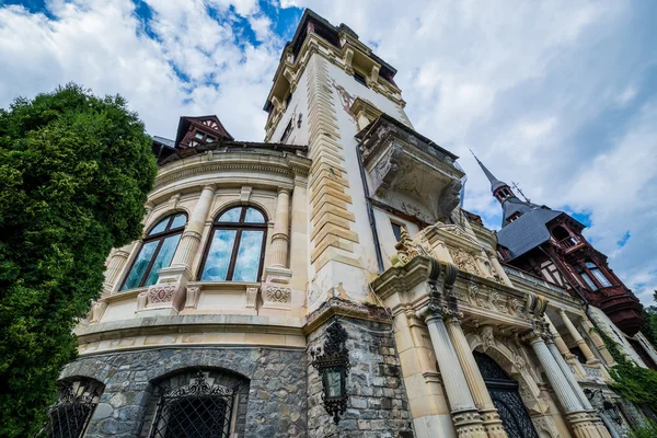 Palace in Romania — Stock Photo, Image