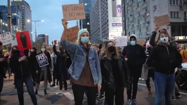 Varsovia Polonia Octubre 2020 Protesta Contra Fallo Que Podría Llevar — Vídeo de stock