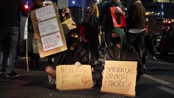 Varsovie Pologne Octobre 2020 Manifestation Contre Une Décision Qui Pourrait — Video