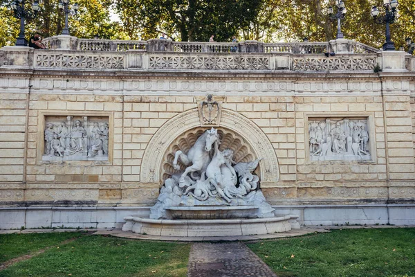 Bolonia Italia Septiembre 2019 Famosa Escalera Pincio Con Fuente Parque —  Fotos de Stock