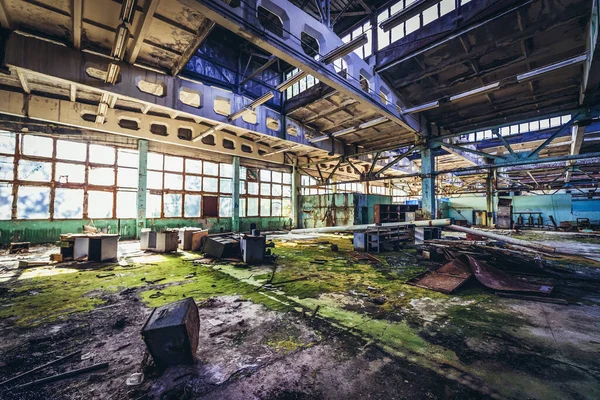 Workshop Staré Jupiter Factory Pripyat Opuštěné Město Černobylské Výlučné Zóně — Stock fotografie