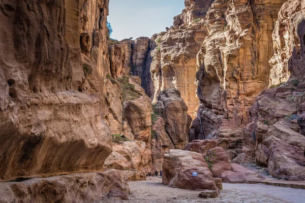 Petra Jordânia Dezembro 2018 Desfiladeiro Rocky Siq Cidade Histórica Arqueológica — Fotografia de Stock