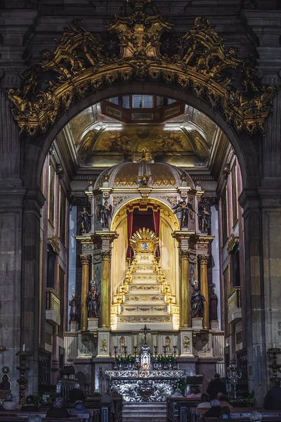 Oporto Portogallo Dicembre 2016 Altare Maggiore Sant Antonio Chiesa Delle — Foto Stock