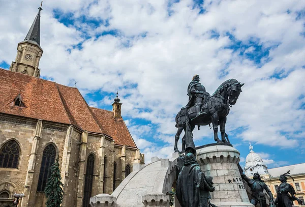 Cluj Napoca Румыния Июля 2016 Года Скульптура Matthias Corvinus Перед — стоковое фото