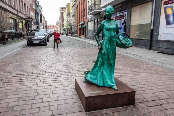 Torun Polônia Fevereiro 2019 Estátua Gingerbread Maker Parte Histórica Cidade — Fotografia de Stock