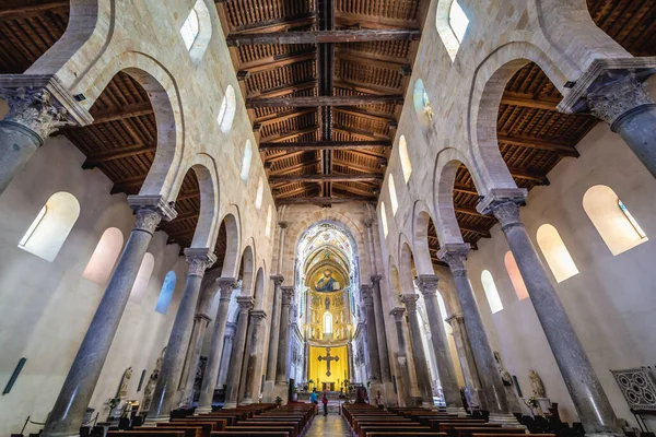 Cefalú Italia Mayo 2019 Nave Principal Catedral Transfiguración Parte Histórica — Foto de Stock