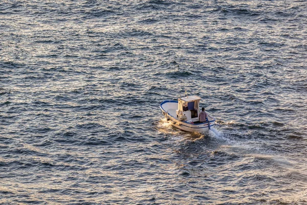 Santa Flavia Italië Mei 2019 Visboot Vanaf Zafferano Cape Bij — Stockfoto