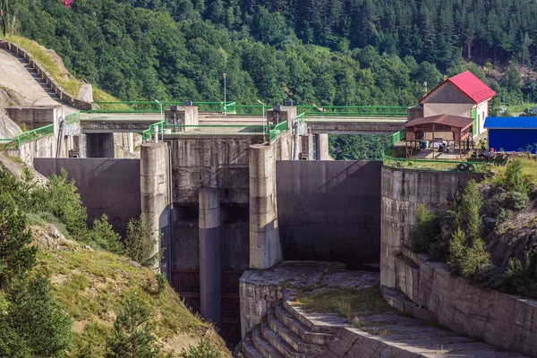 Lunca Jaristei Roemenië Juli 2019 Siriu Dam Aan Rivier Buzau — Stockfoto