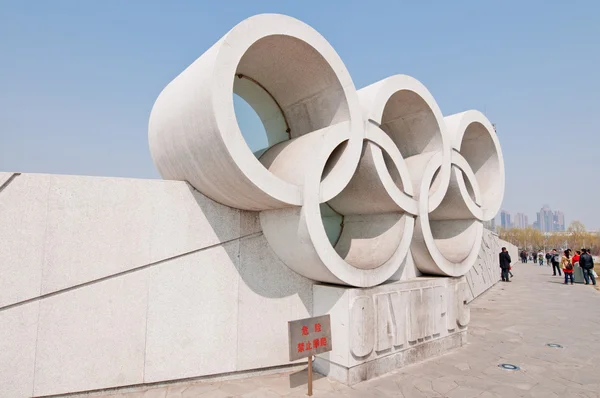 Олимпийские кольца — стоковое фото
