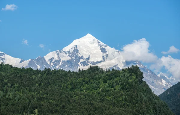 Mount Tetnuldi v Gruzii — Stock fotografie