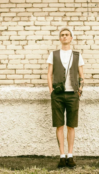 Młody facet fotograf hipster Zdjęcie Stockowe