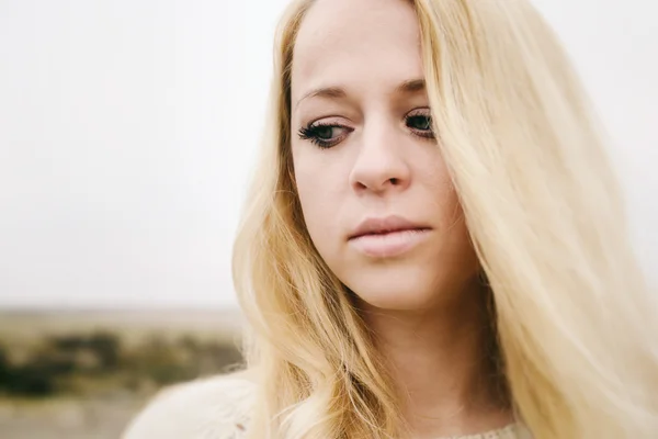 Young sensual girl blonde in windy fall outdoors — Stock Photo, Image