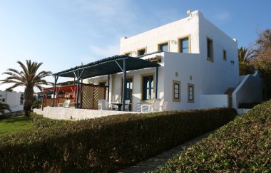 Villa ve avuç içi.