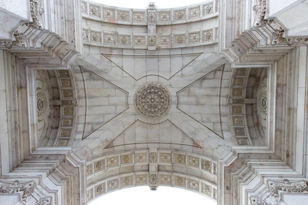 Rue Augusta Arch en la Plaza del Comercio de Lisboa — Foto de Stock