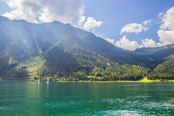 Schöner achensee — Stockfoto