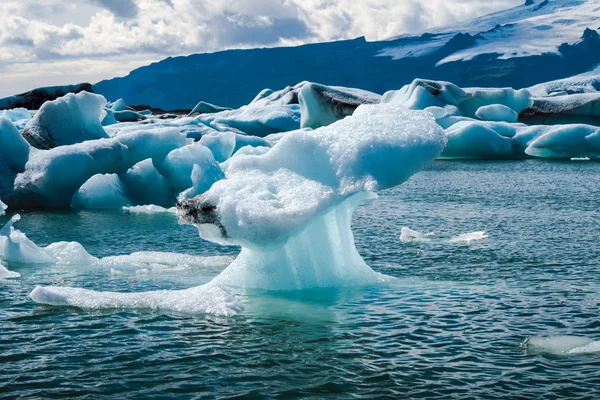 Lagoa glaciar na Islândia — Fotografia de Stock