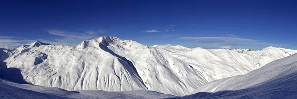 Periodo invernale nelle Alpi — Foto Stock