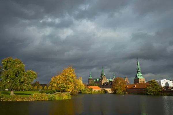 Frederiksborg slot, dania — Zdjęcie stockowe