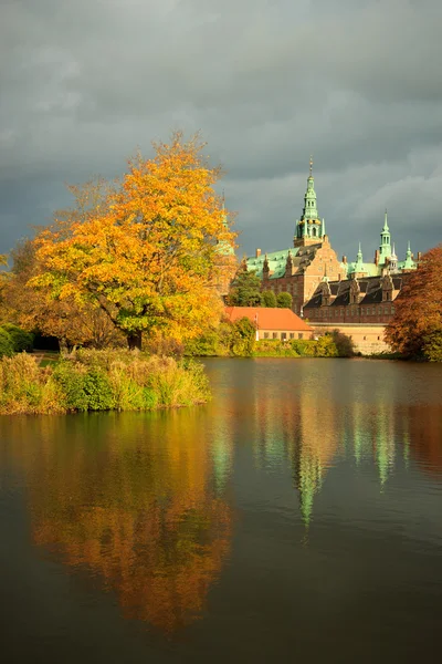 Slot Frederiksborg em Hilleroed — Fotografia de Stock