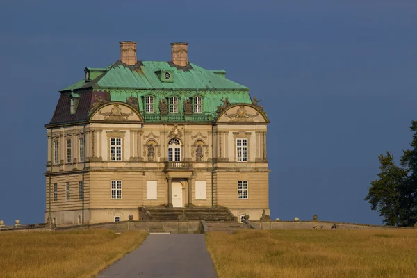 Pałac w Dyrehave, dania — Zdjęcie stockowe