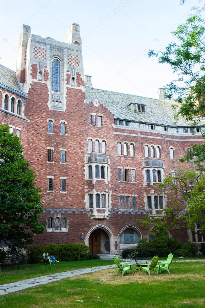 Yale University campus buildings