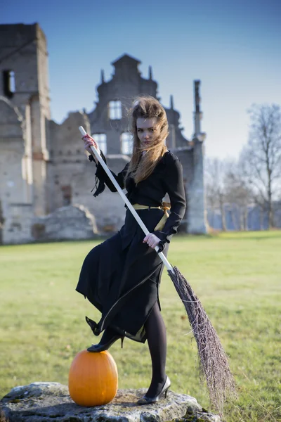 Witch with pale skin place leg — Stock Photo, Image