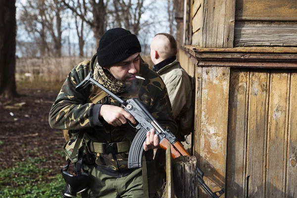 The mission continues if everything is clear in front — Stock Photo, Image