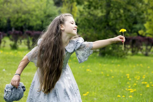 En älva som just landat från Underlandet — Stockfoto