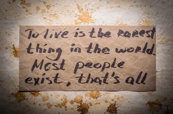 Yaşam için popüler tırnak