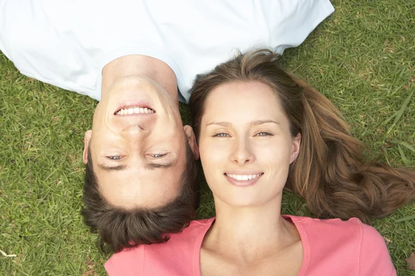 Vista aérea de pareja joven — Foto de Stock