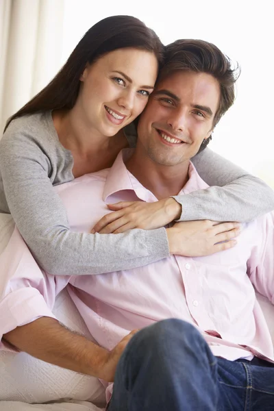 Young Couple Relaxing At Home — Stock Photo, Image