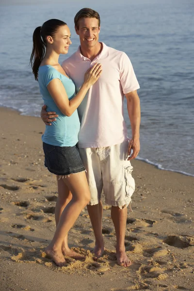 Romantisches Paar genießt Urlaub — Stockfoto