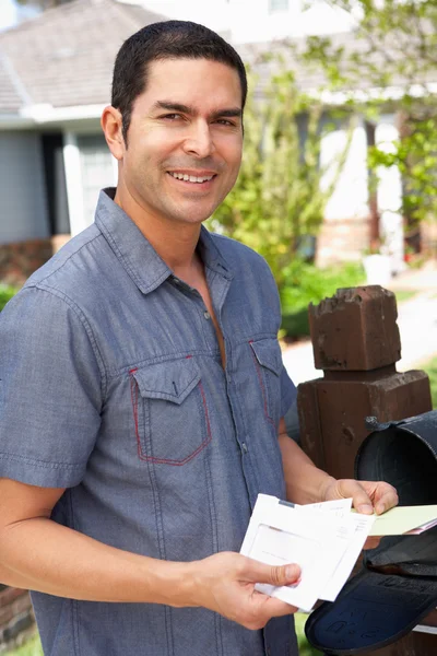 Man Checking Mailbox — Stock Photo, Image