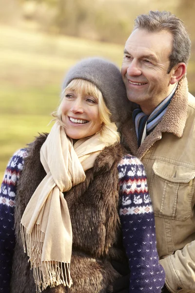 Senior couple in winter — Stock Photo, Image