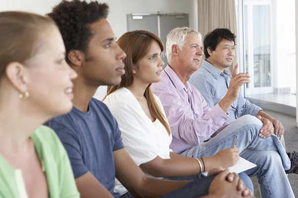 Möte i support group — Stockfoto