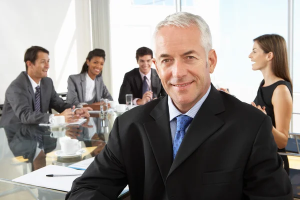 Businessman With Colleagues at Boardroom — Φωτογραφία Αρχείου