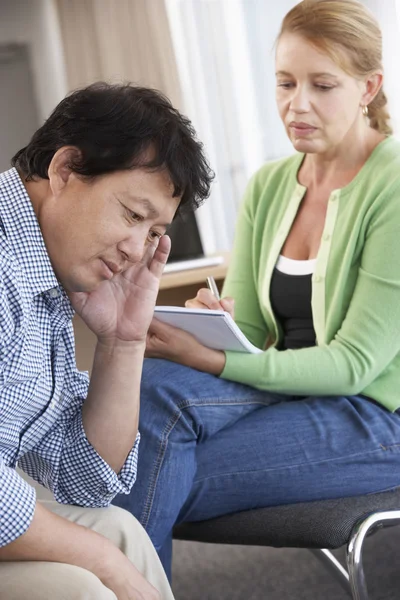 Man met begeleiding van sessie — Stockfoto