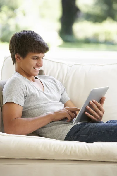 Teenage Boy Using Digital Tablet — Stock Photo, Image
