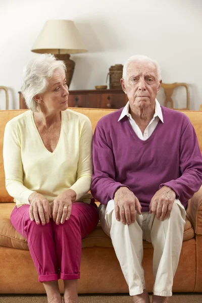 Serious Looking Senior Couple — Stock Photo, Image